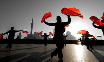 Fan dancers, Shanghai, Gourmet China tour