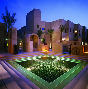 Dubai, Bab Al Shams desert resort and spa